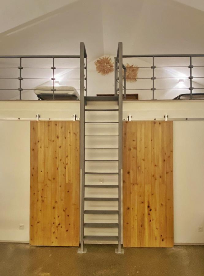 Casa Do Pisao - Cosy And Modern Two-Bedroom Townhouse Angra do Heroismo Exterior photo