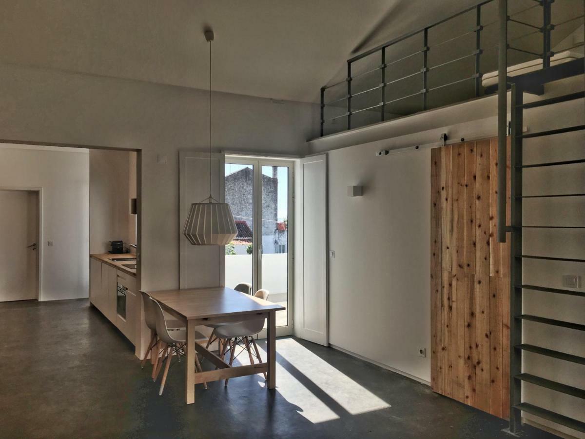 Casa Do Pisao - Cosy And Modern Two-Bedroom Townhouse Angra do Heroismo Exterior photo